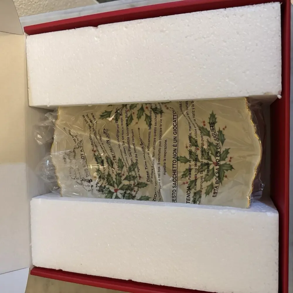 Lenox For The Holidays‎ Holly 3 Part Divided Snack Server Scalloped Edge 9